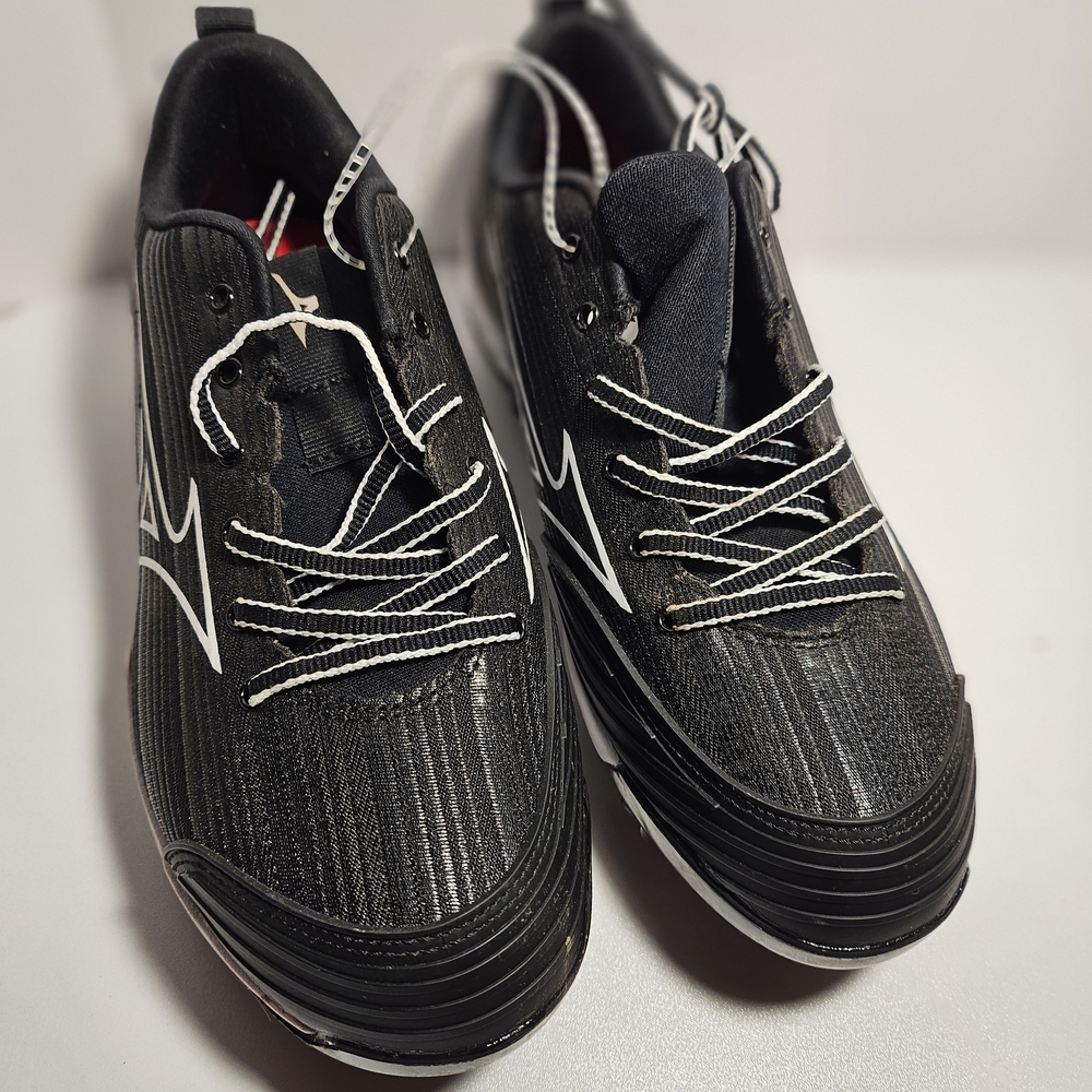 Mizuno Black Athletic Metal Cleats Size 8